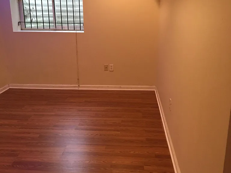 1528 N Willington St #1 — Photo 11