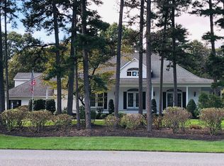 1 Holly Knoll Dr, Cape May Court House, NJ 08210