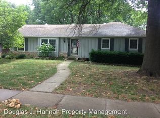 9805 Bluejacket Dr, Overland Park, KS 66214