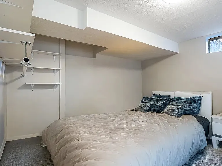1415 W Borden Rd — Photo 18