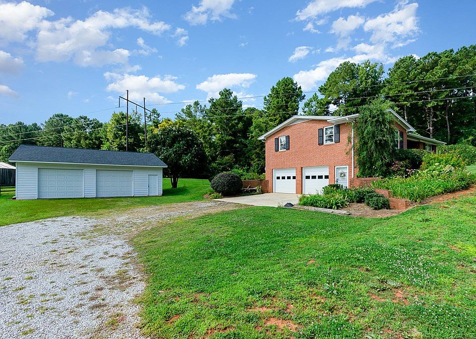 1672 State Highway 42 E, Clayton, NC 27527 | Zillow