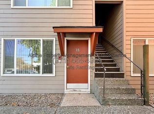 5625 SE Gladstone St APT 15, Portland, OR 97206