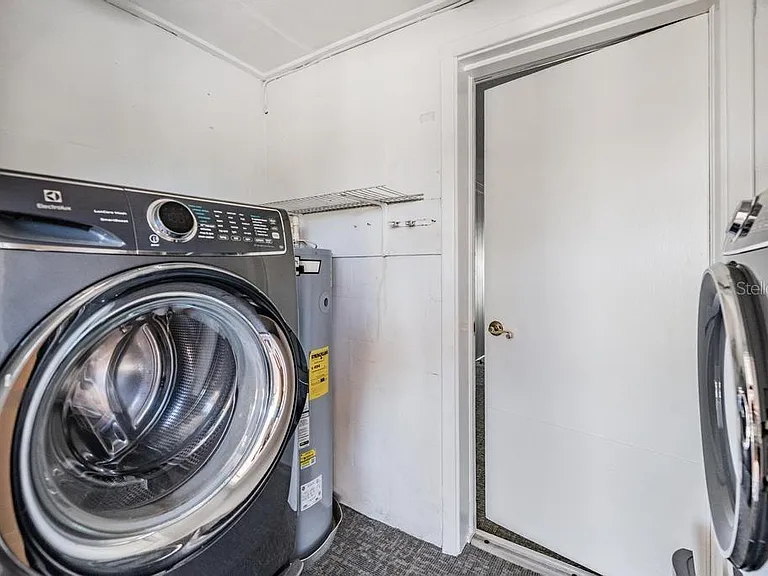 2709 W Abdella St — Photo 20