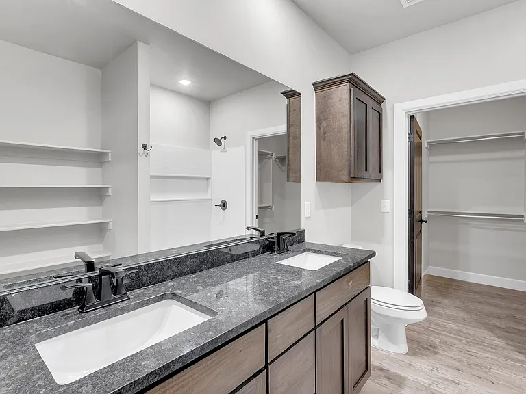 605 E Pams Dr #A — Photo 15