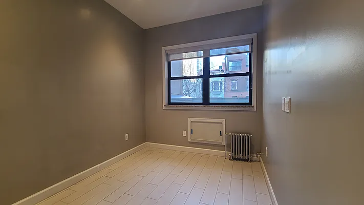 Rented by Matthew Gros-Werter, LREB  | media 24