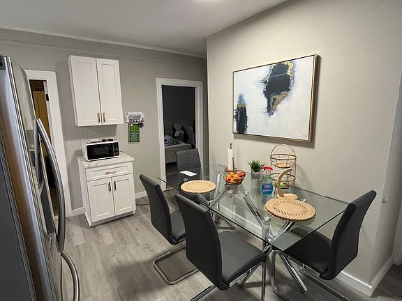 5th image of 34 Monticello St #1