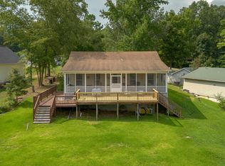 9740 Sergeant Holden Ln, Athens, AL 35614