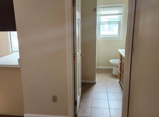94-104 N Main St #2R, Mansfield, MA 02048