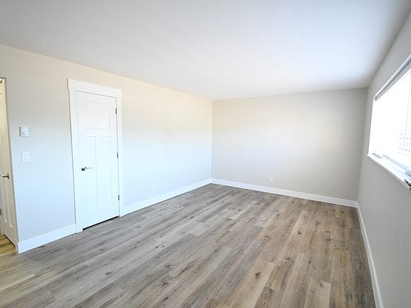 3rd image of 270 W 600 S APT 1