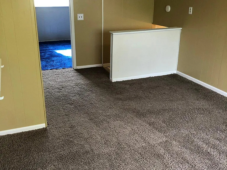 1192 Rambling Rd — Photo 10