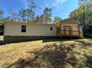 184 Loganberry Ln, Hayesville, NC 28904