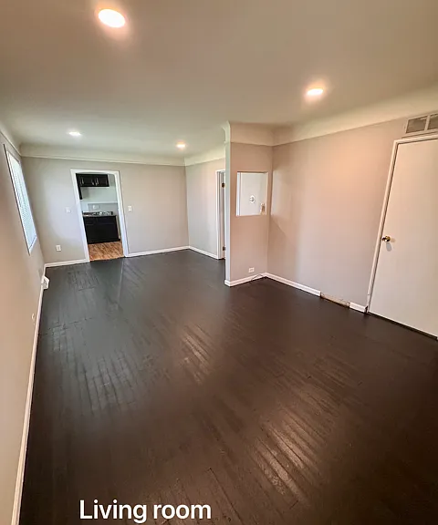 8249 Packard Ave — Photo 3