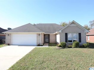 1711 Lake Pointe Dr SW, Decatur, AL 35603