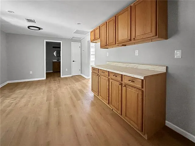 20294 Garland St — Photo 3