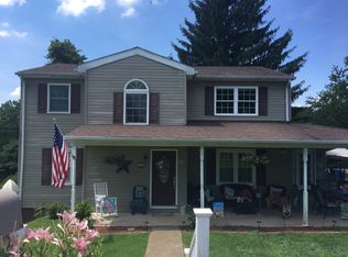 37 Maple Ln, Wheeling, WV 26003