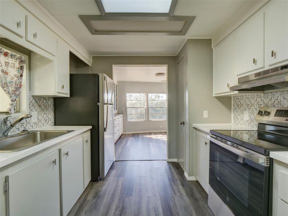 4th image of 2218 ORANGEWOOD CIRCLE #1540