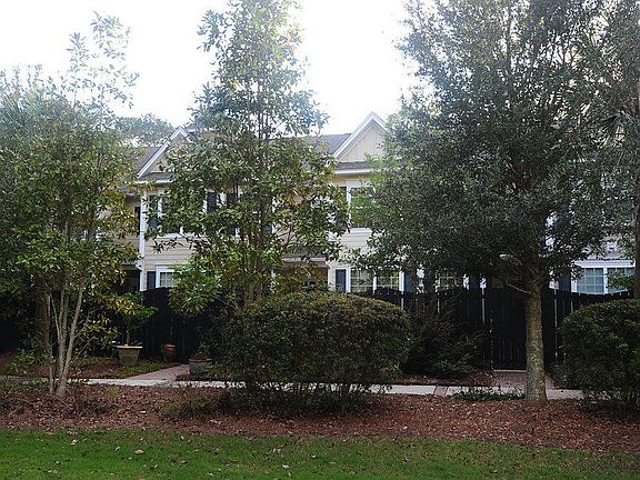 5th image of 3065 Park West Blvd