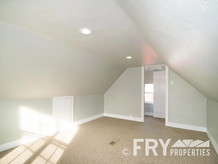 3224 Perry St #B — Photo 19