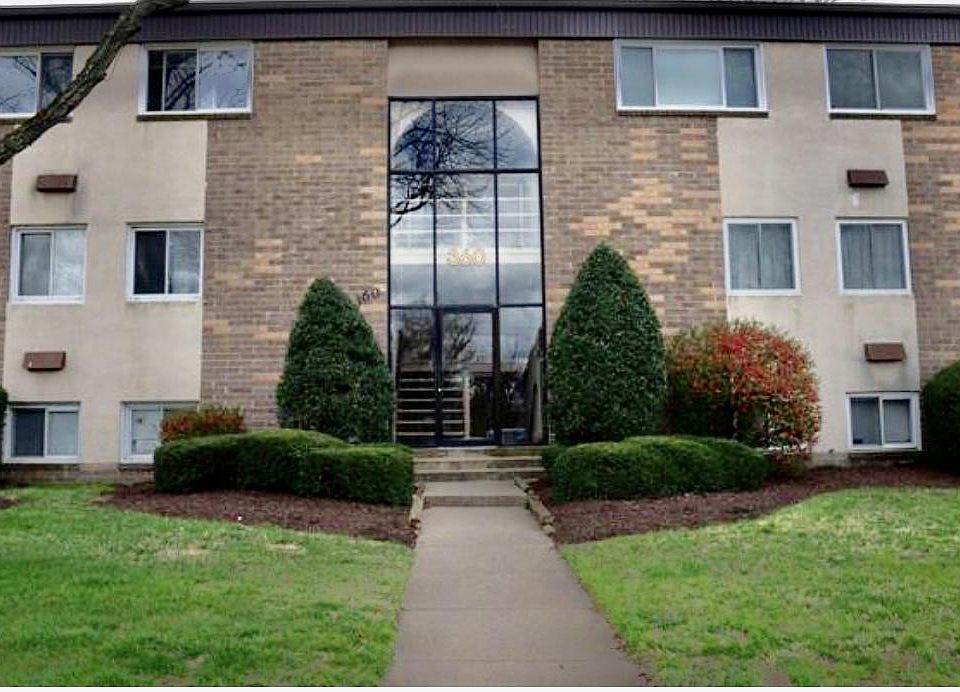 1st image of 360 Gatewater Ct