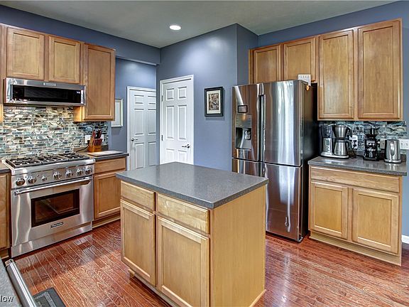 2nd image of 5160 Kenton Ln