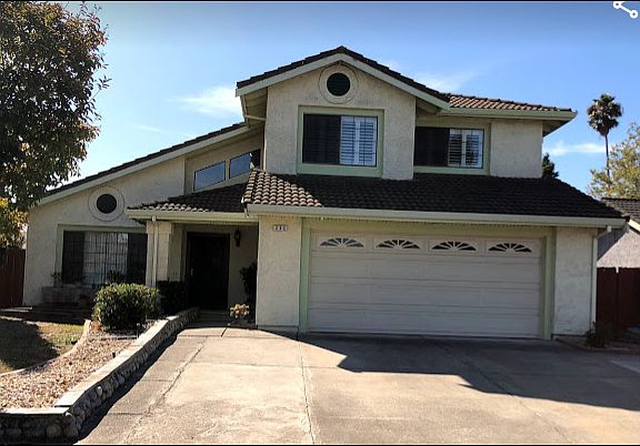 2nd image of 245 Sheffield Way #10041