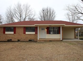1605 Linwood St SW, Hartselle, AL 35640