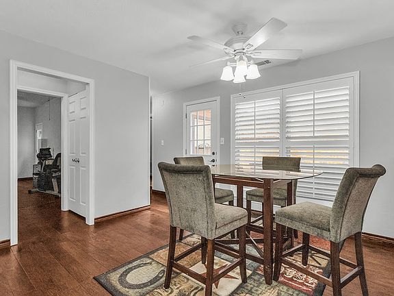 5th image of 6019 Willow Wood Ln