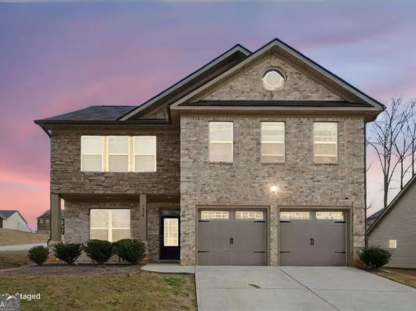 1734 Middle Brook Dr, Conyers, GA 30012