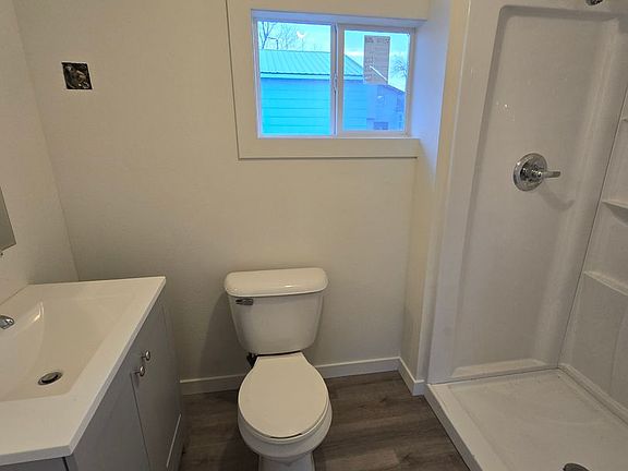 3rd image of 110 Alderson St #14