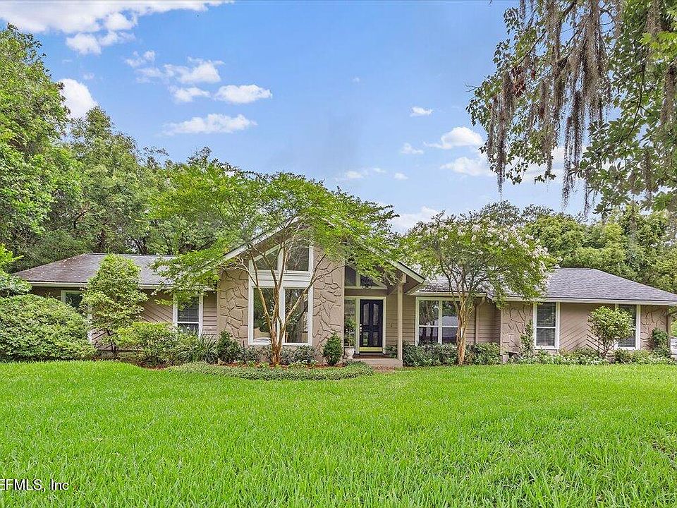 1st image of 8176 BLUE JAY Lane
