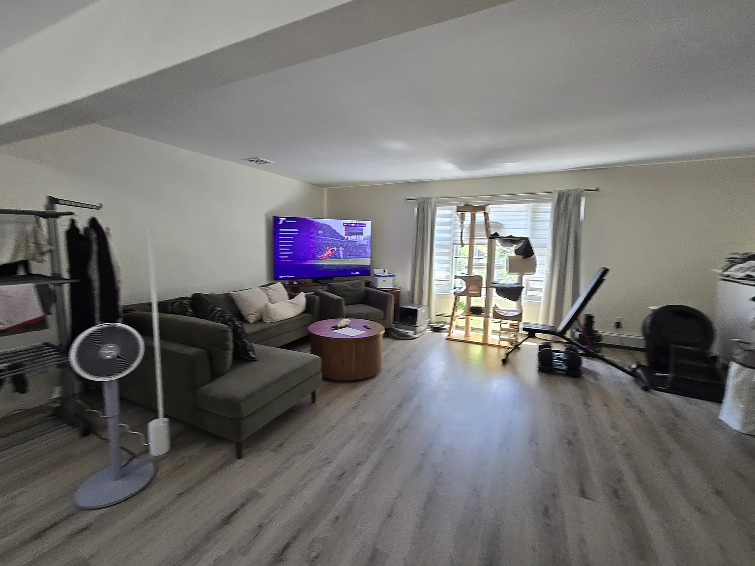 3 bed, $3,500 — Photo 2