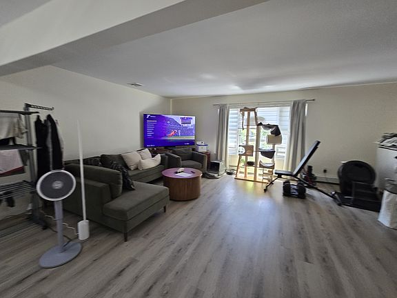2nd image of 62 Edgewater Pl #3