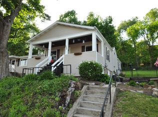 523 Walnut St, Blawnox, PA 15238