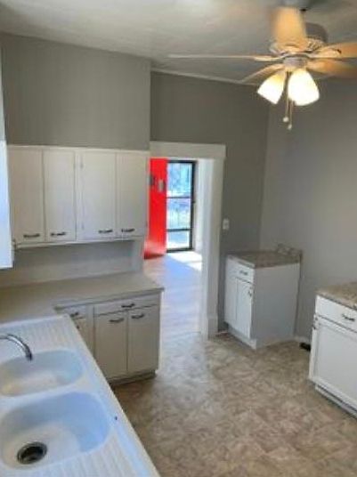 1st image of 2725 Monterey St