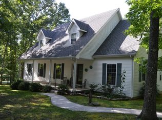 270 Laurel Cir, Crossville, TN 38555