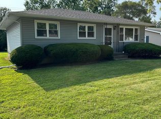 6920 Van Buren Pl, Merrillville, IN 46410