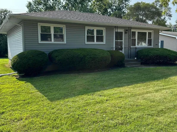 6920 Van Buren Pl, Merrillville, IN 46410