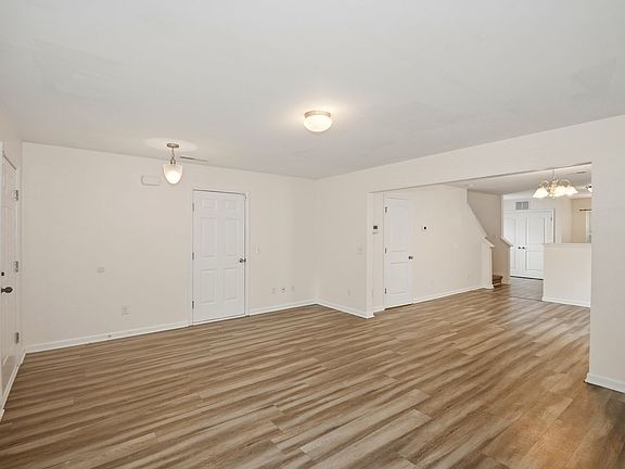 5th image of 1025 Rook Rd