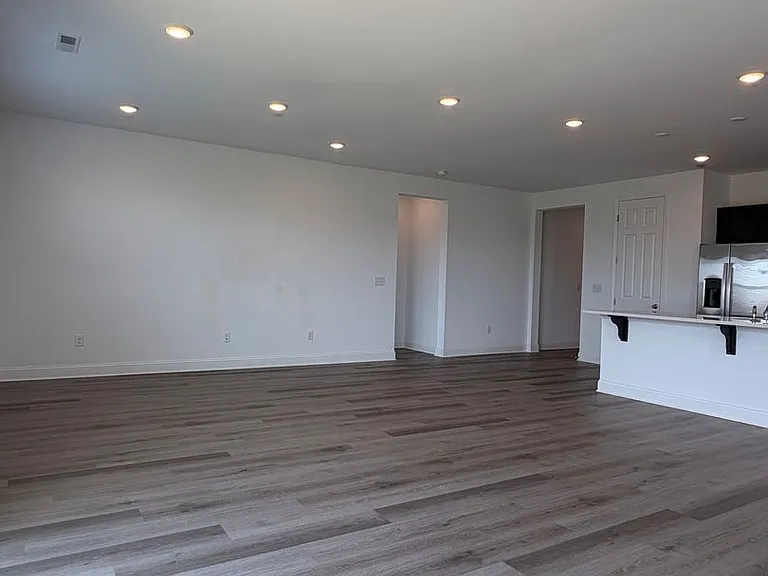 334 Mistfield St — Photo 18