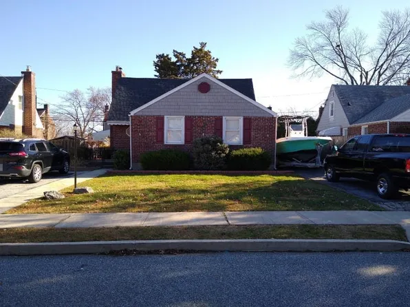 2138 6th Ave, Morton, PA 19070