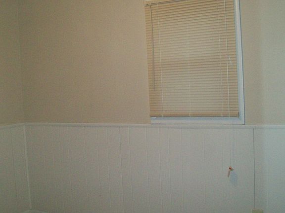 2nd image of 714 S Fredrick Dr