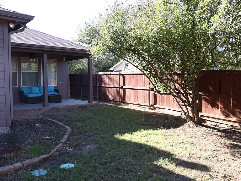1235 Cardinal Way — Photo 8