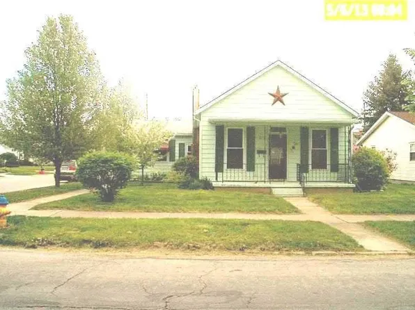212 W Benton St, Wapakoneta, OH 45895