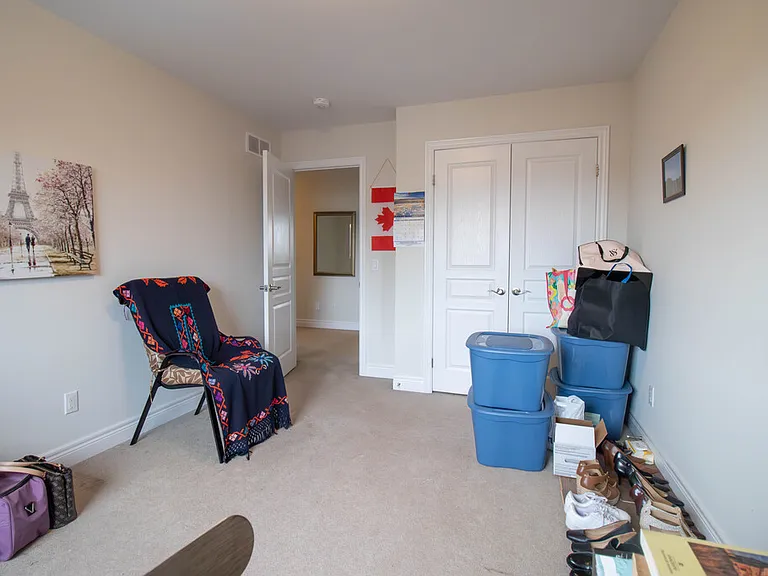 23 Manhattan Ct — Photo 13