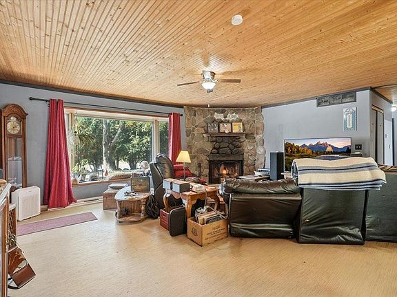 2nd image of 304 235th St #A