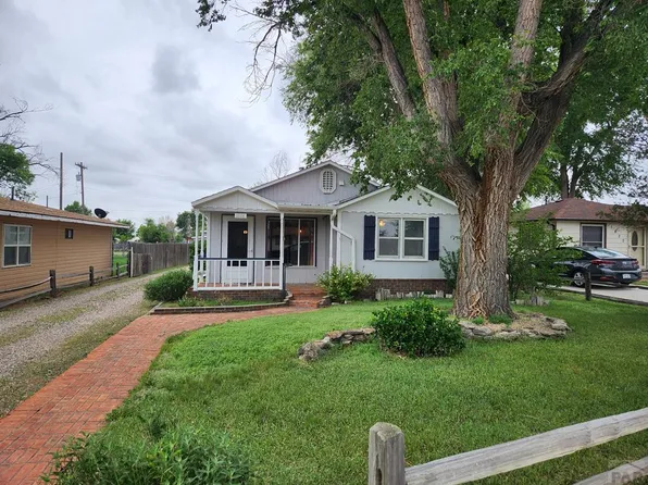 1818 W 4th St, La Junta, CO 81050