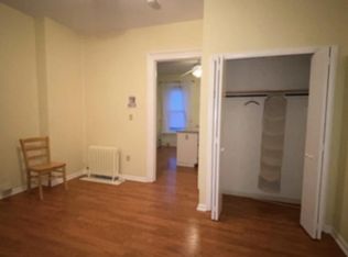 1038 Hamilton St #2R, Allentown, PA 18101