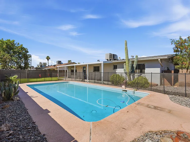 3215 S Kachina Dr — Photo 7