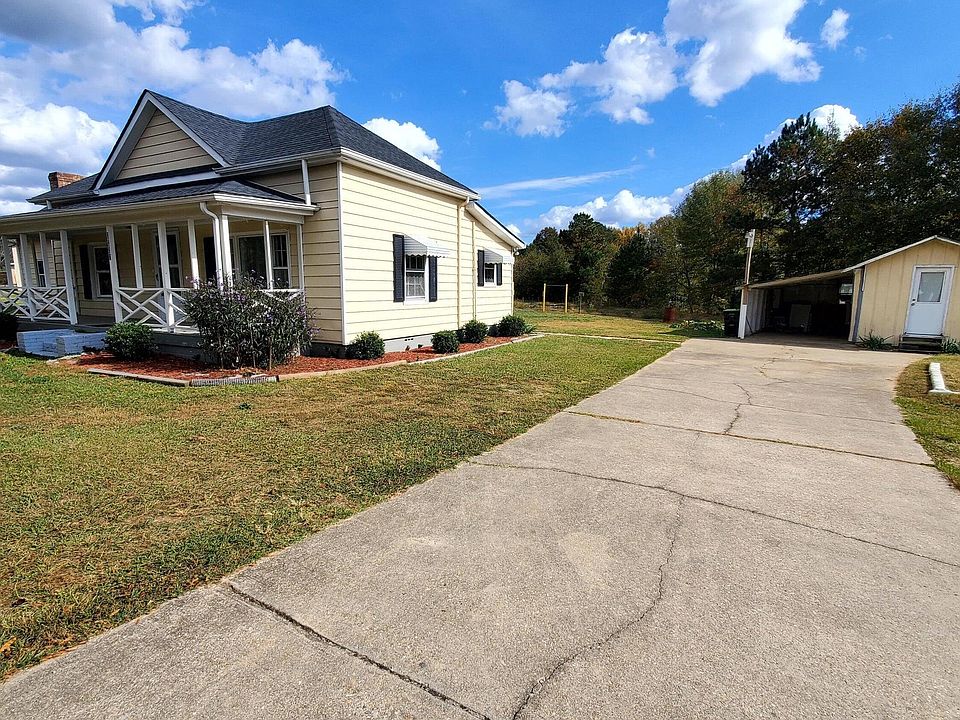 2nd image of 3222 Old Stage Rd S