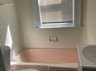 7 Oak St FLOOR 1, Newburgh, NY 12550